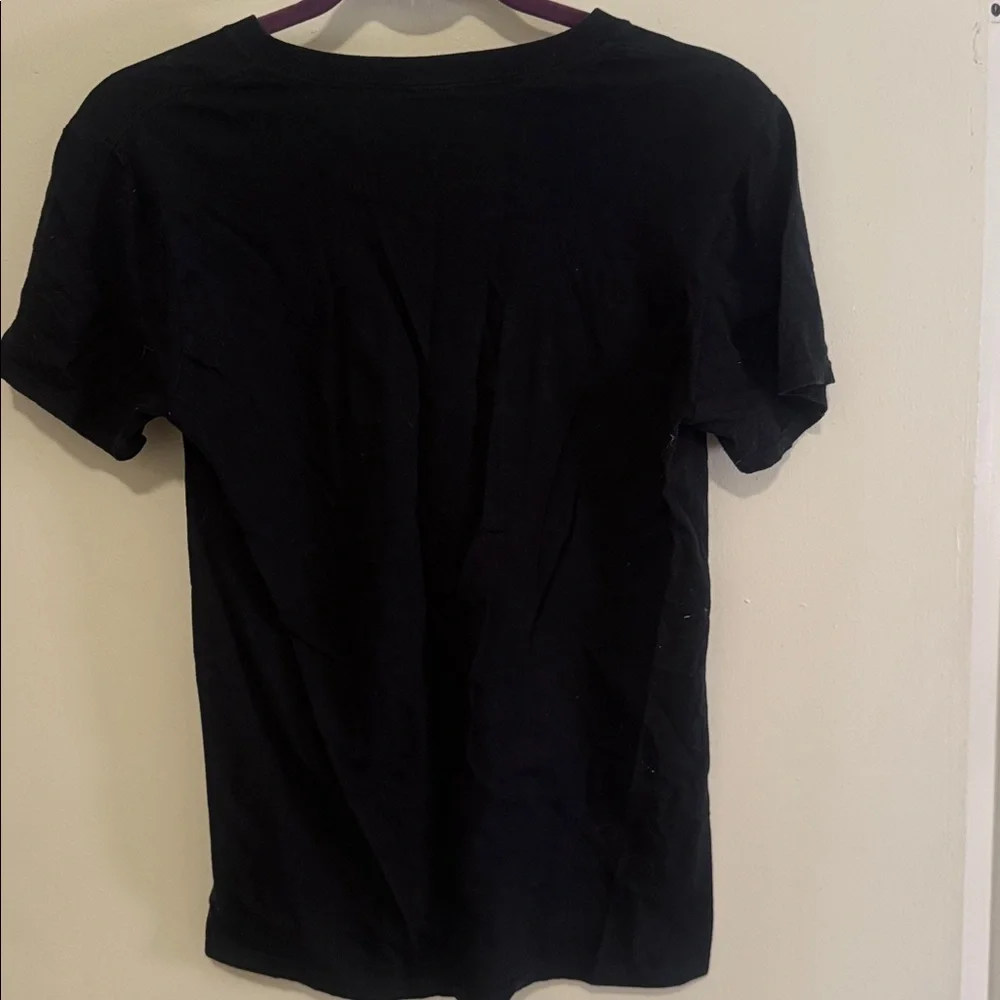 Reebok Black and Gold Graphic Tee - Picture 3 of 3